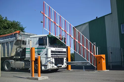 Barrières extérieures pour le contrôle d’accès aux véhicules