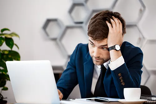 Hoe kunnen de activiteiten van de thuiswerkers opgevolgd worden?