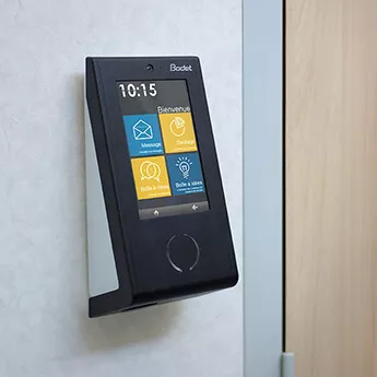 Une pointeuse multi-fonctions au service des collaborateurs